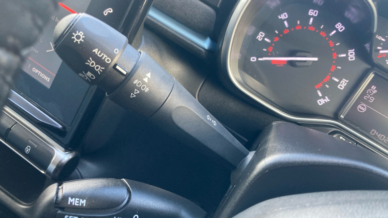 Citroen C3 1.2 PureTech Elle 5dr Petrol Hatchback